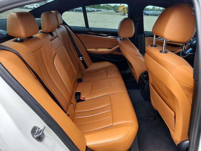 2018 BMW 530E 10