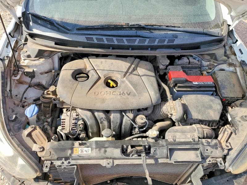 2016 HYUNDAI ELANTRA SE 11