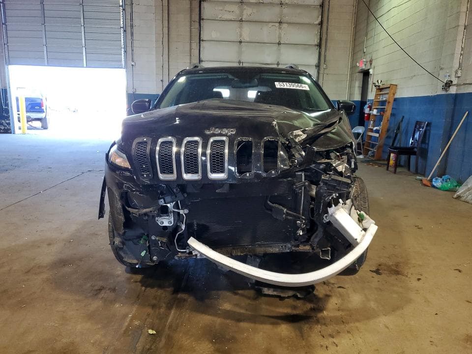 2017 JEEP CHEROKEE SPORT 5