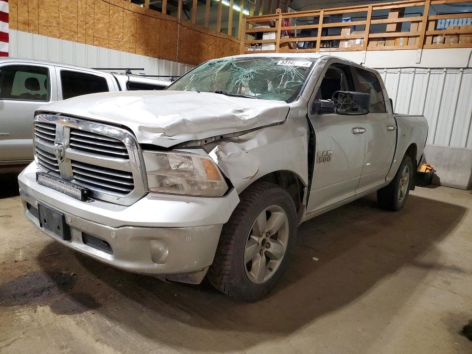 2017 RAM 1500 SLT - 1