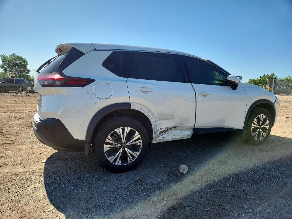 2022 NISSAN ROGUE SV 3