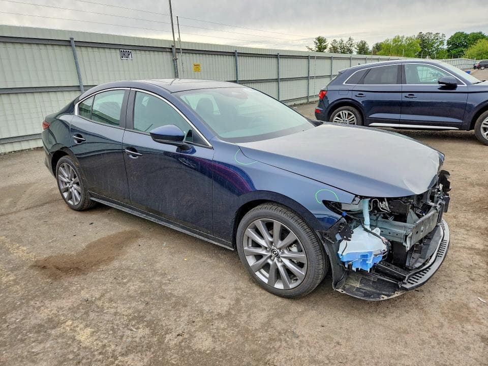 2025 MAZDA 3 PREFERRED 4