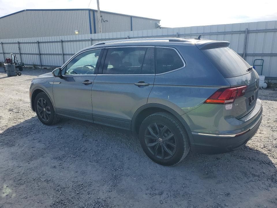2022 VOLKSWAGEN TIGUAN SE 2