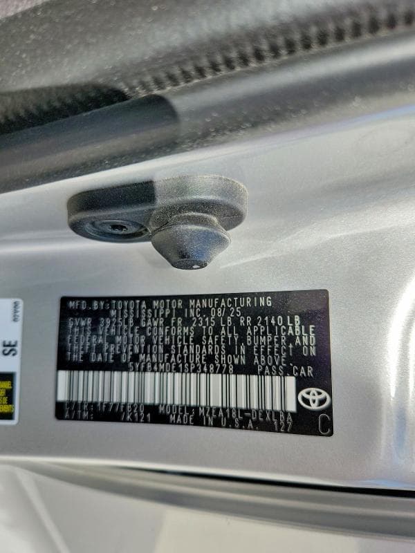 2025 TOYOTA COROLLA LE 12