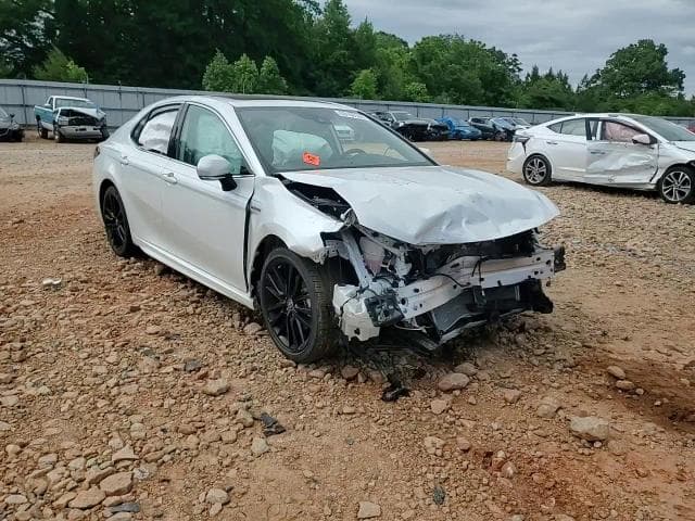 2021 TOYOTA CAMRY XSE XSE 13
