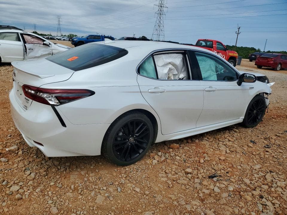 2021 TOYOTA CAMRY XSE XSE 3