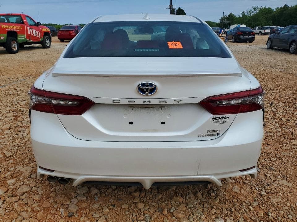 2021 TOYOTA CAMRY XSE XSE 6