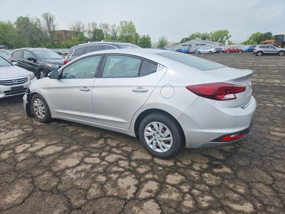 2020 HYUNDAI ELANTRA SE 2