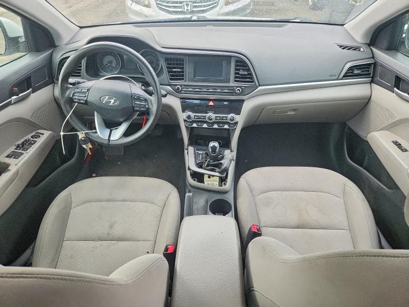2020 HYUNDAI ELANTRA SE 8