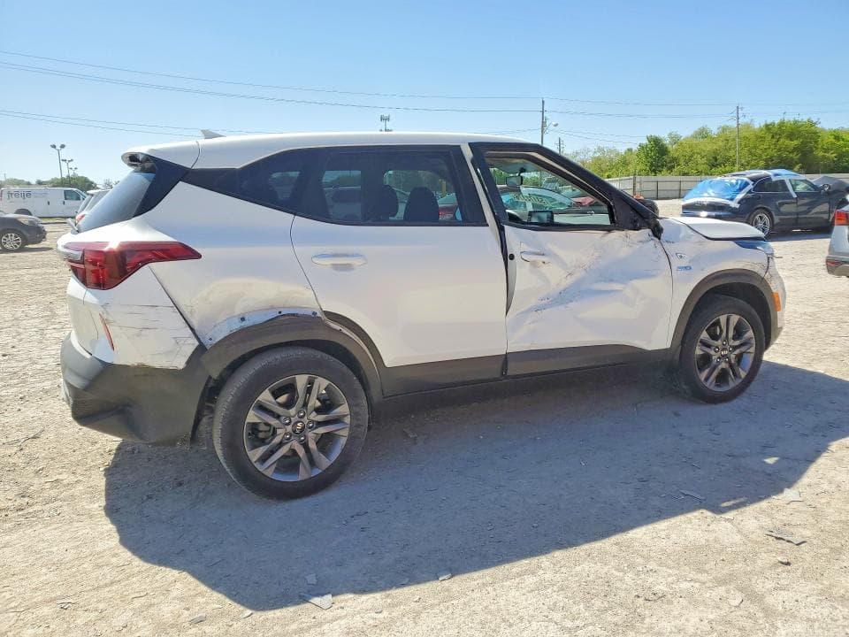 2021 KIA SELTOS LX LX 3