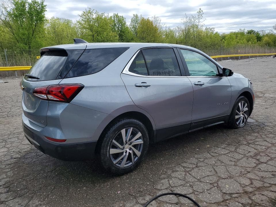 2024 CHEVROLET EQUINOX LT LT 3