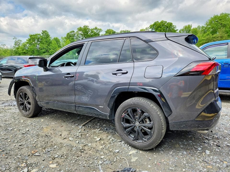 2024 TOYOTA RAV4 SE SE 2