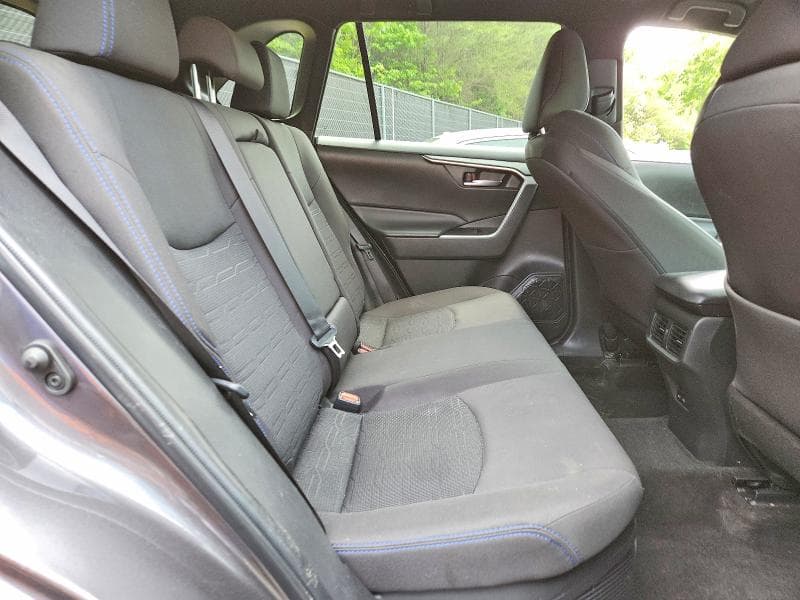 2024 TOYOTA RAV4 SE SE 11