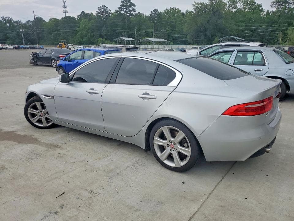 2017 JAGUAR XE PREMIUM 2
