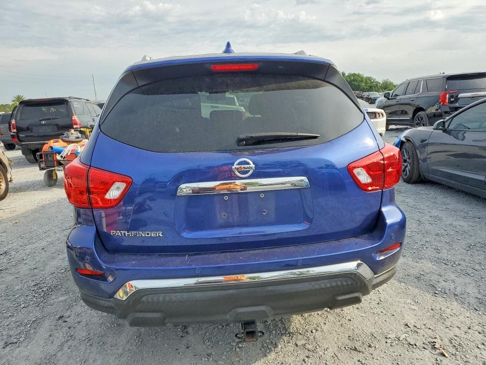 2019 NISSAN PATHFINDER S 6