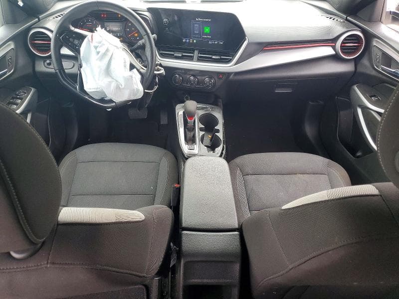 2025 CHEVROLET TRAX 1RS 8
