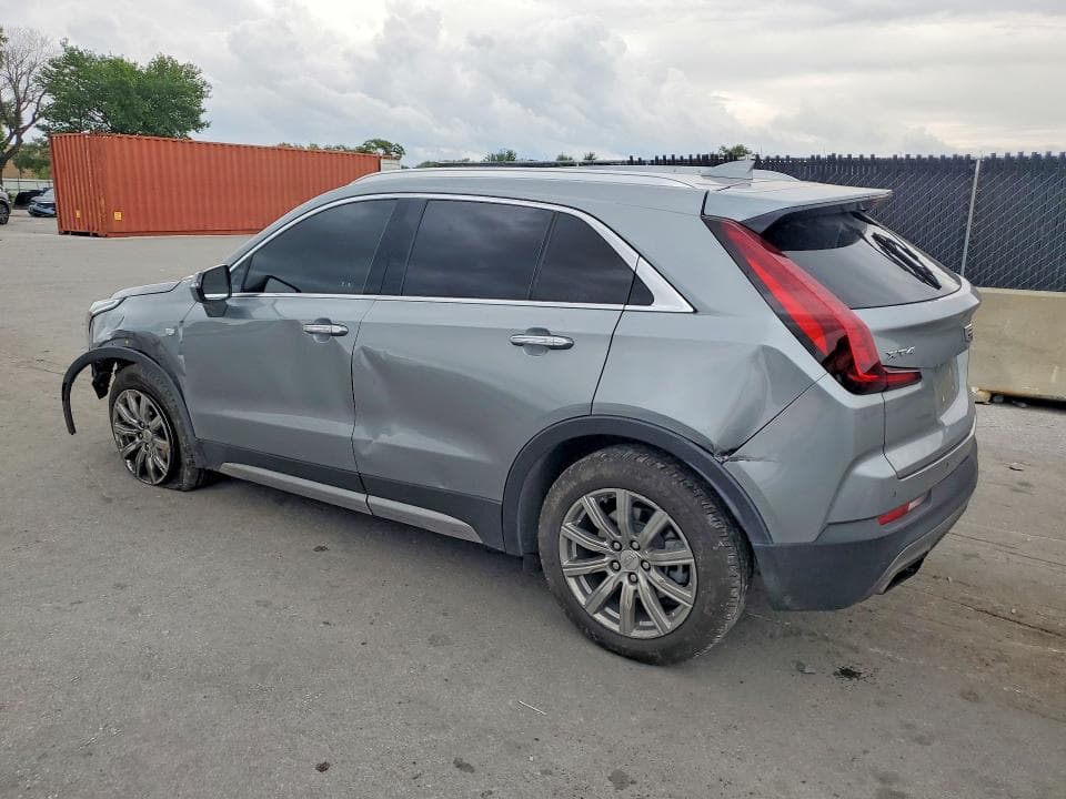 2023 CADILLAC XT4 PREMIUM LUXURY 2