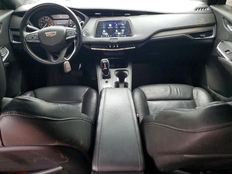 2023 CADILLAC XT4 PREMIUM LUXURY 8
