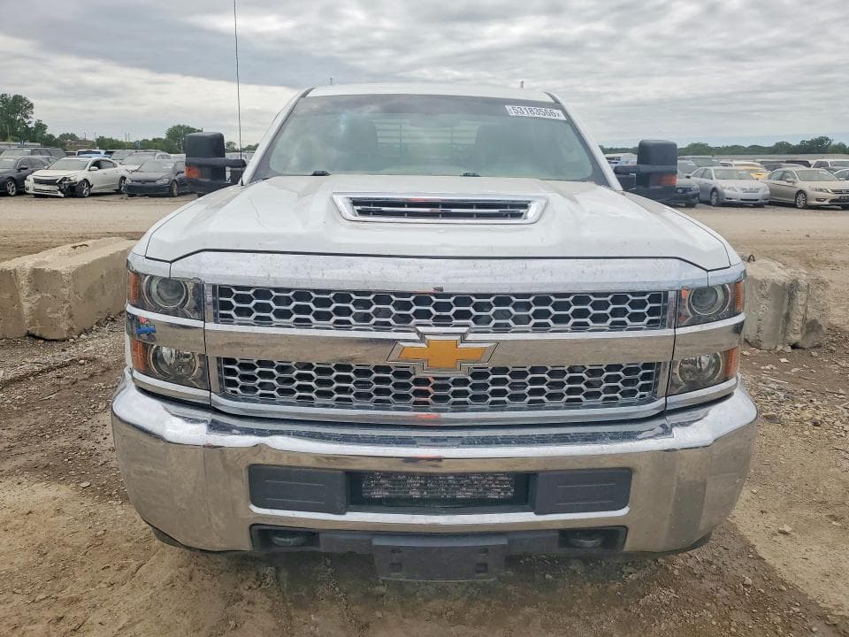 2019 CHEVROLET SILVERADO 5