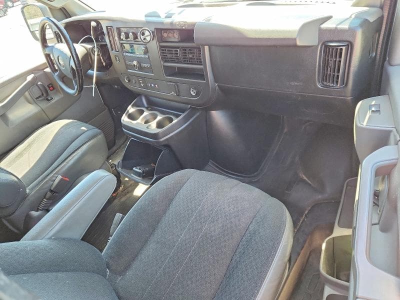 2021 GMC SAVANA 2500 CARGO DELIVERY VAN 8