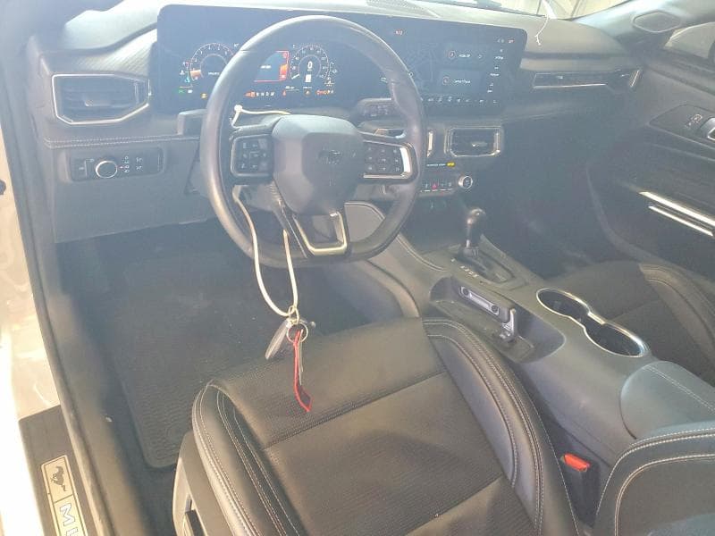 2025 FORD MUSTANG GT 8