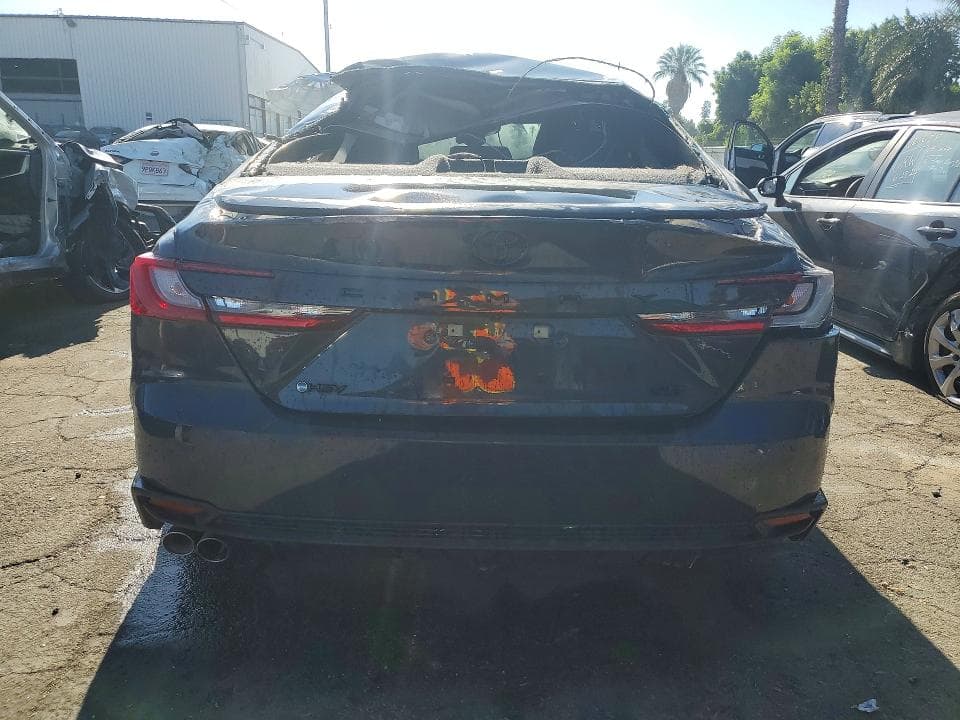2025 TOYOTA CAMRY SE 6