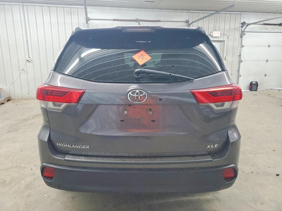 2019 TOYOTA HIGHLANDER XLE 6