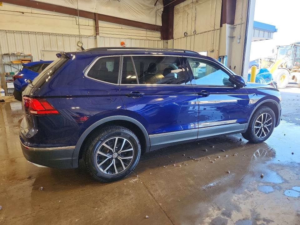 2021 VOLKSWAGEN TIGUAN SE SE 3
