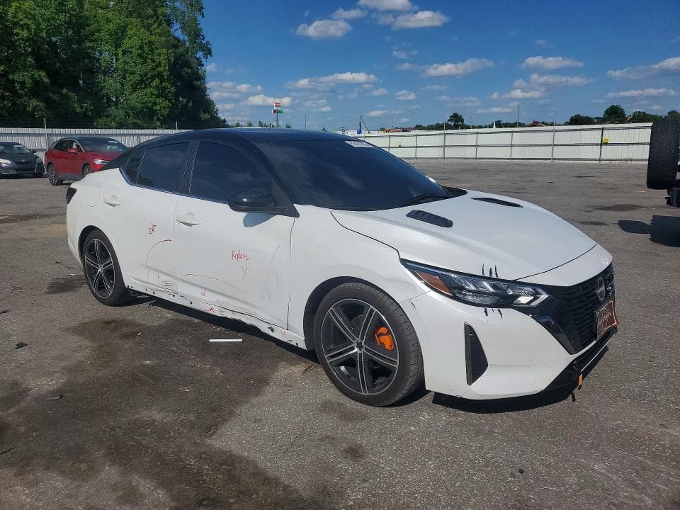 2024 NISSAN SENTRA SR 4