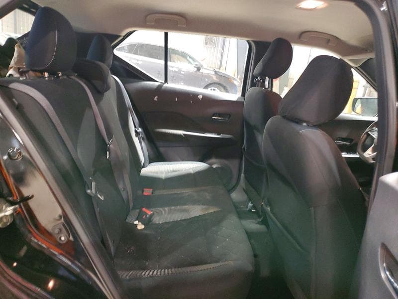 2019 NISSAN KICKS SV 11