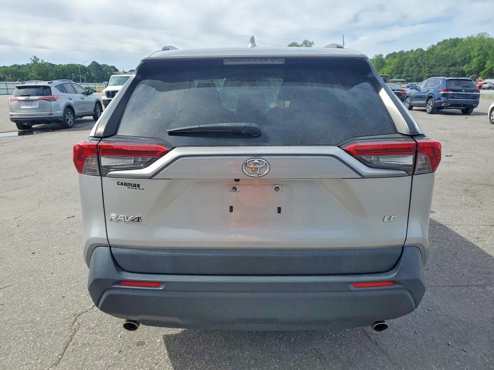 2019 TOYOTA RAV4 LE LE 6