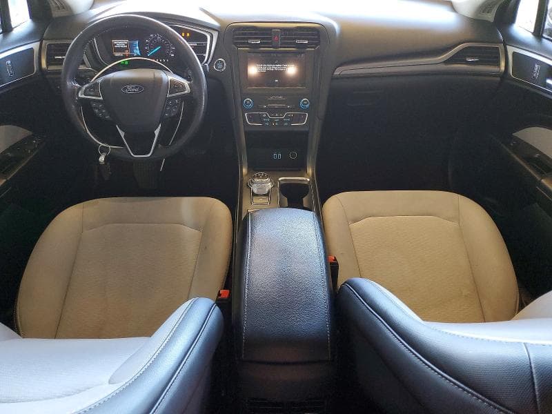 2019 FORD FUSION SE 8