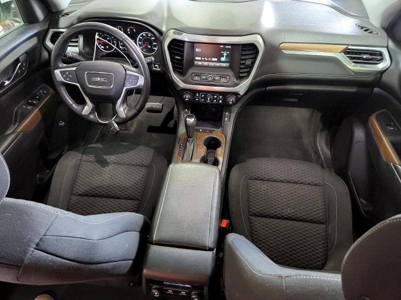 2017 GMC ACADIA SLE 8