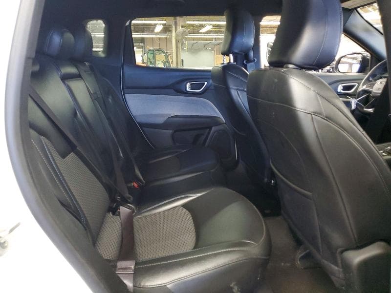 2023 JEEP COMPASS LATITUDE 11