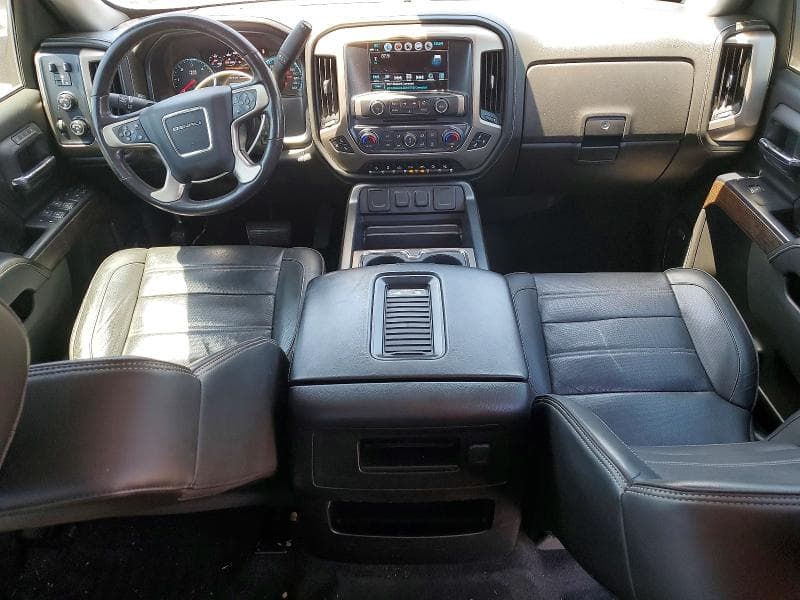 2018 GMC SIERRA K1500 DENALI 8