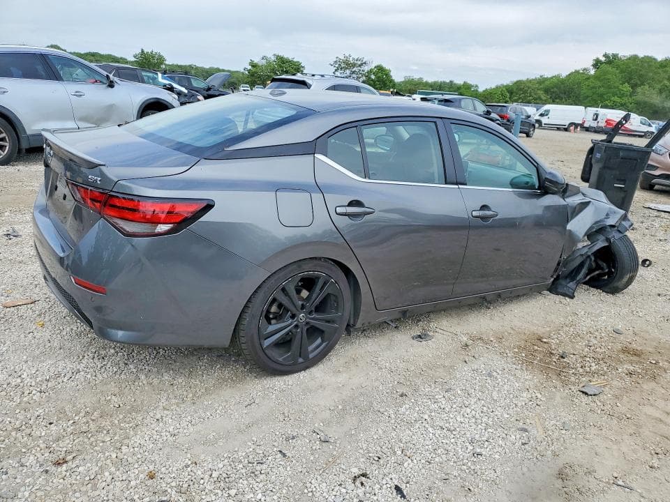 2021 NISSAN SENTRA SR 3