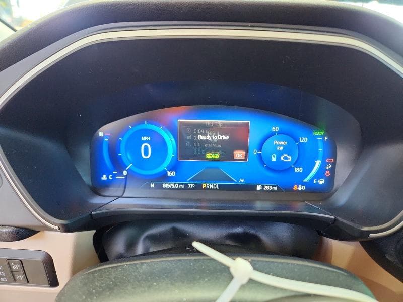 2021 FORD ESCAPE SEL 9