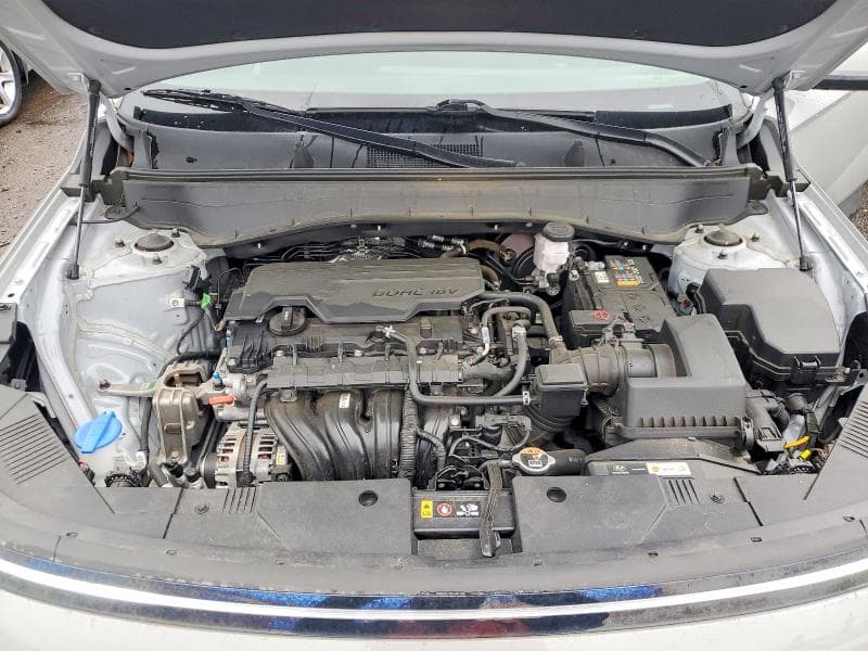 2024 HYUNDAI KONA SE 11