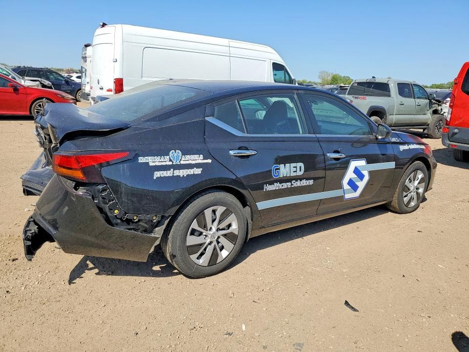 2024 NISSAN ALTIMA S 3
