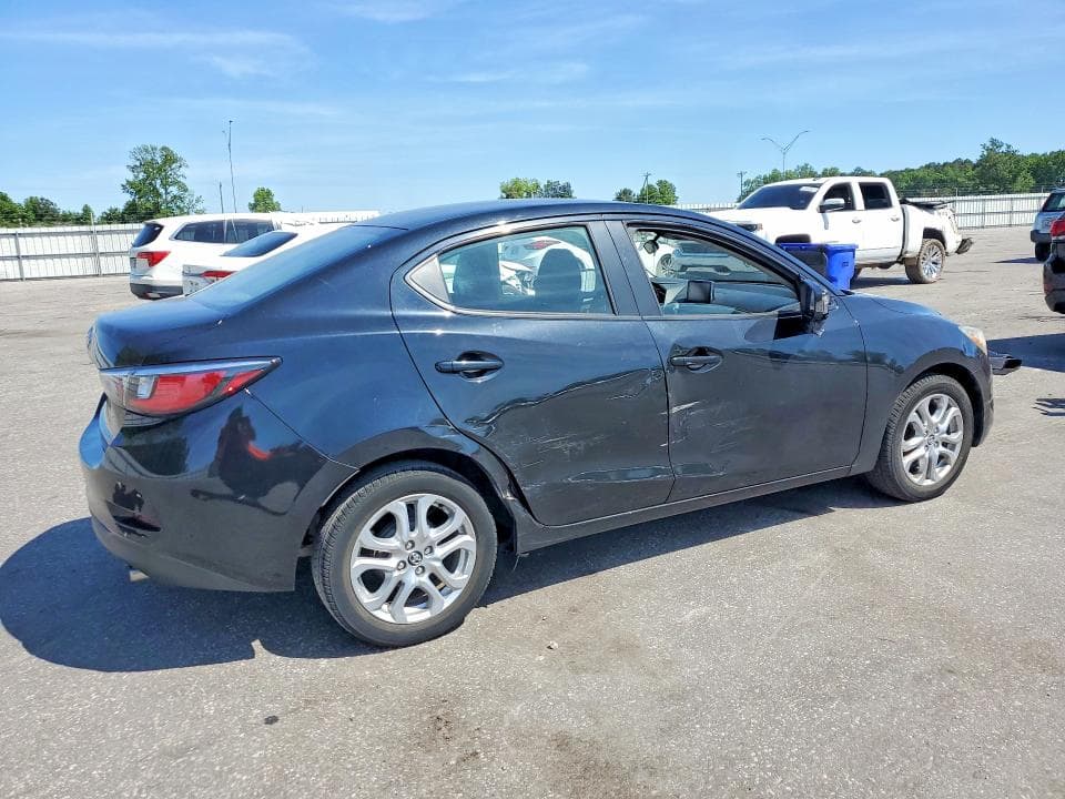 2017 TOYOTA YARIS IA BASE BASE 3