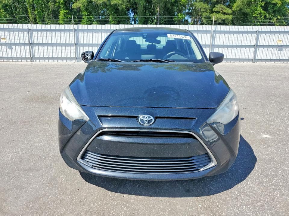 2017 TOYOTA YARIS IA BASE BASE 5
