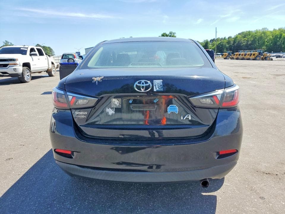 2017 TOYOTA YARIS IA BASE BASE 6