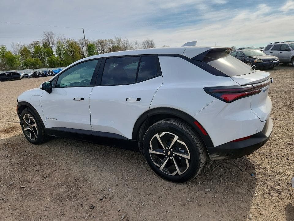 2026 CHEVROLET EQUINOX LT 2
