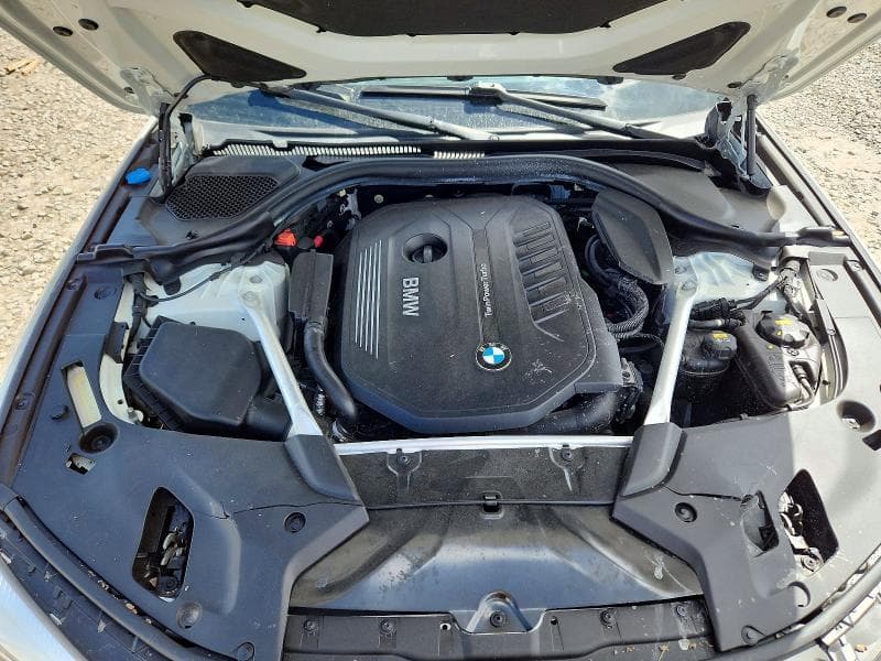 2018 BMW 540 XI 11