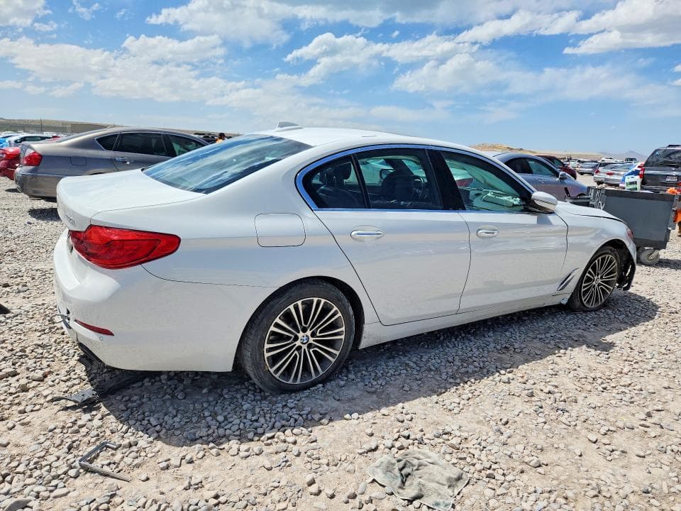 2018 BMW 540 XI 3