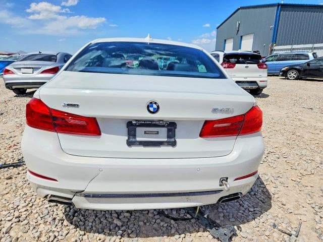 2018 BMW 540 XI 6