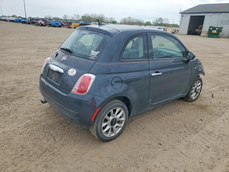 2017 FIAT 500 POP 3