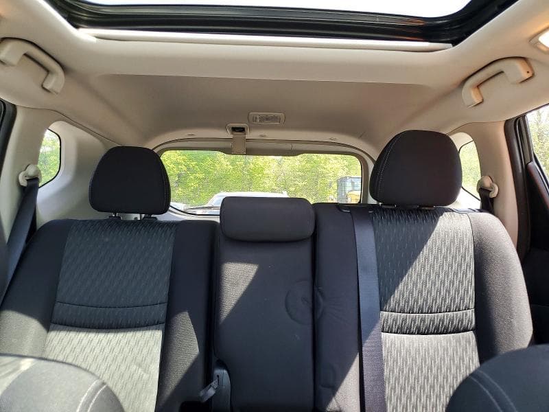 2019 NISSAN ROGUE SV 10