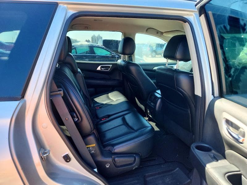 2017 NISSAN PATHFINDER SL SL 10