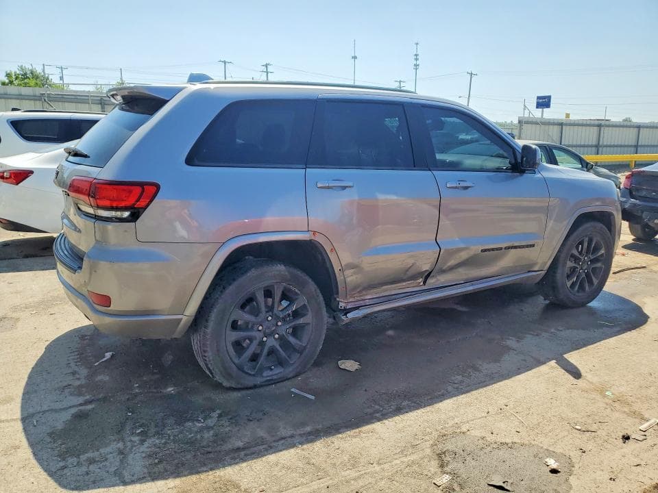 2019 JEEP GRAND CHEROKEE LAREDO 3